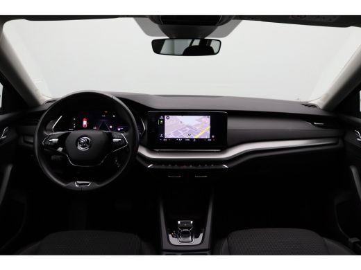 Skoda Octavia Combi 1.0 e-TSI Business Edition | Airco (automatisch) | Apple Carplay/Android Auto|telefooninteg... ActivLease financial lease
