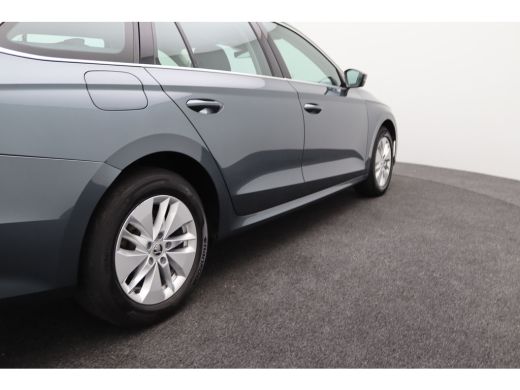 Skoda Octavia Combi 1.0 e-TSI Business Edition | Airco (automatisch) | Apple Carplay/Android Auto|telefooninteg... ActivLease financial lease