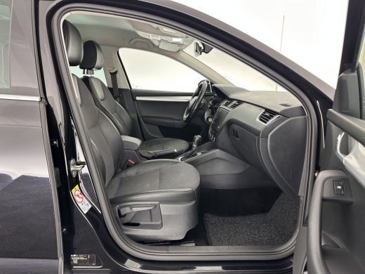 Skoda Octavia Combi 1.6 TDI Greentech Clever Edition Aut. *LEATHER-FABRIC | NAVI-FULLMAP | COMFORT-SEATS | DAB+... ActivLease financial lease