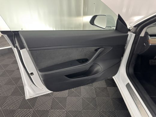 Tesla Model 3 Standard RWD Plus 60 kWh [ 3-Fase ] (INCL-BTW) Aut. *PANO | AUTO-PILOT | NAPPA-LEATHER | KEYLESS ... ActivLease financial lease