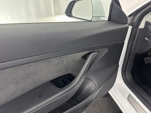Tesla Model 3 Standard RWD Plus 60 kWh [ 3-Fase ] (INCL-BTW) Aut. *PANO | AUTO-PILOT | NAPPA-LEATHER | KEYLESS ... ActivLease financial lease