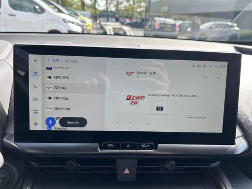 Toyota C-HR 1.8 Hybrid 140 Dynamic (Navigatie - Elektrische achterklep) ActivLease financial lease