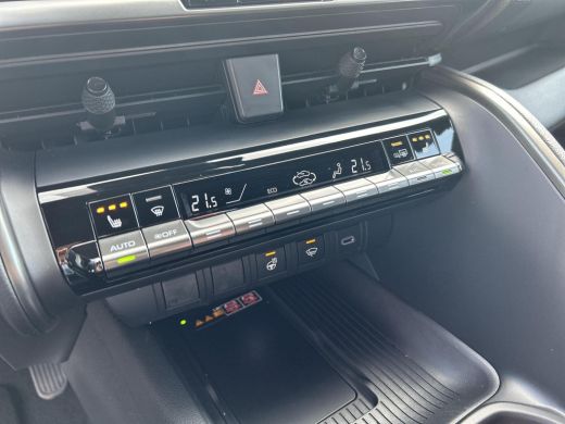 Toyota C-HR 1.8 Hybrid 140 Dynamic (Navigatie - Elektrische achterklep) ActivLease financial lease