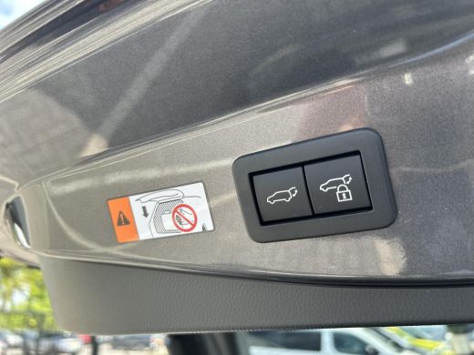 Toyota C-HR 1.8 Hybrid 140 Dynamic (Navigatie - Elektrische achterklep) ActivLease financial lease