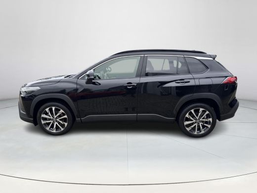 Toyota Corolla Cross Hybrid 200 Dynamic **NAVIGATIE/ STOEL EN STUURWIELVERWARMING/ PARKEERSENSOREN VOOR EN ACHTER/ 36 ... ActivLease financial lease