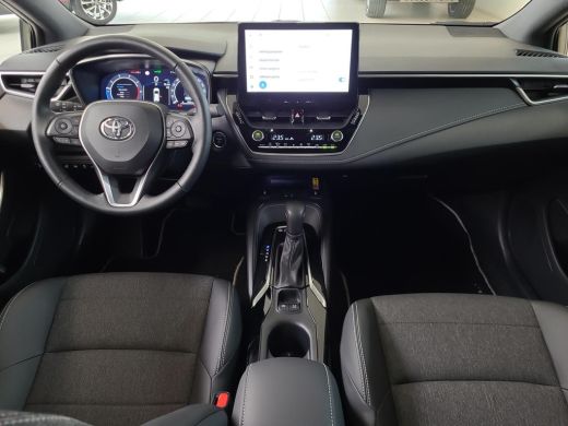 Toyota Corolla Touring Sports Hybrid 140 Dynamic | Blindspot | Elektr. klep | Apple CarPlay | Rijklaarprijs incl. garantie | ActivLease financial lease
