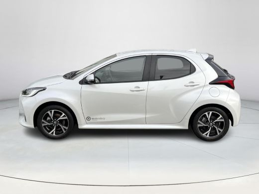 Toyota Yaris 1.5 Hybrid 115 First Edition ActivLease financial lease