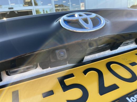 Toyota Yaris 1.5 Hybrid Dynamic | Apple CarPlay/Android auto | Achteruitrijcamera | Parkeersensoren achter ActivLease financial lease