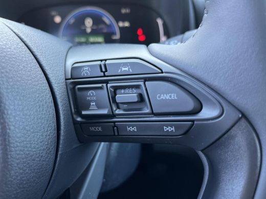 Toyota Yaris Cross 1.5 Hybrid 130 First Edition | Navigatie | Apple CarPlay/Android auto | Achteruitrijcamera ActivLease financial lease
