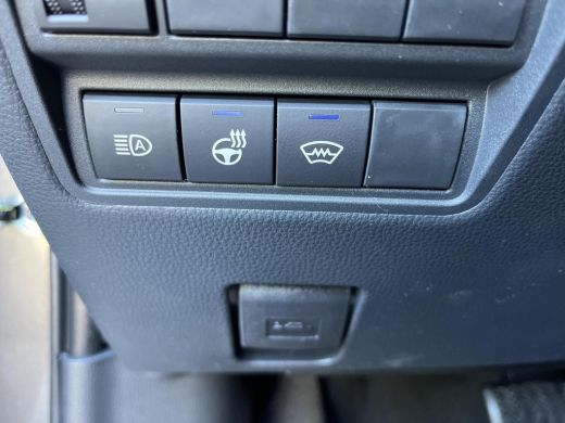 Toyota Yaris Cross 1.5 Hybrid 130 First Edition | Navigatie | Apple CarPlay/Android auto | Achteruitrijcamera ActivLease financial lease