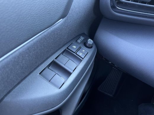 Toyota Yaris Cross 1.5 Hybrid 130 First Edition | Navigatie | Apple CarPlay/Android auto | Achteruitrijcamera ActivLease financial lease