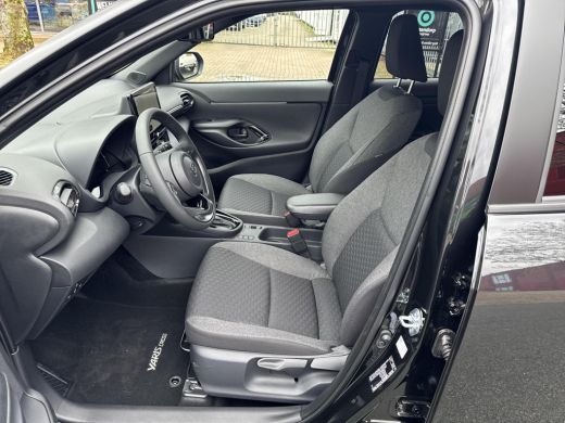 Toyota Yaris Cross 1.5 Hybrid 130pk First Edition Comfort Pack | 06-10141018 Voor meer informatie ActivLease financial lease