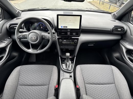 Toyota Yaris Cross 1.5 Hybrid 130pk First Edition Comfort Pack | 06-10141018 Voor meer informatie ActivLease financial lease