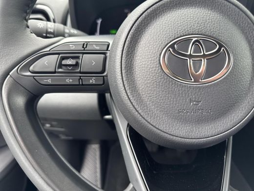 Toyota Yaris Cross 1.5 Hybrid 130pk First Edition Comfort Pack | 06-10141018 Voor meer informatie ActivLease financial lease