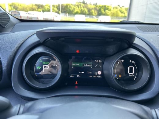 Toyota Yaris Cross 1.5 Hybrid Dynamic Comfort ActivLease financial lease