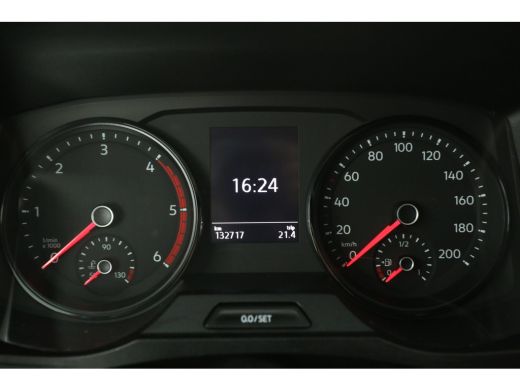 Volkswagen Crafter 30 2.0 TDI L3H3 140PK Airco Cruise Parkeersensoren 3 Persoons Elektrpakket ActivLease financial lease
