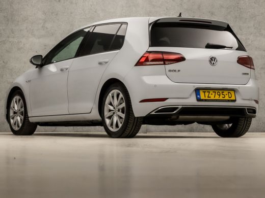 Volkswagen Golf 1.5 TSI Sportline (VIRTUAL COCKPIT, 4 CILINDER, APPLE CARPLAY, GROOT NAVI, ALCANTARA SPORTSTOELEN... ActivLease financial lease