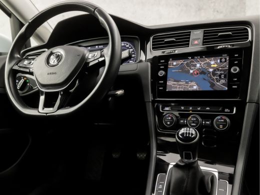 Volkswagen Golf 1.5 TSI Sportline (VIRTUAL COCKPIT, 4 CILINDER, APPLE CARPLAY, GROOT NAVI, ALCANTARA SPORTSTOELEN... ActivLease financial lease