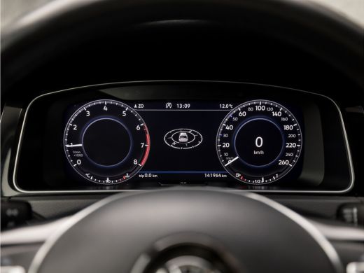 Volkswagen Golf 1.5 TSI Sportline (VIRTUAL COCKPIT, 4 CILINDER, APPLE CARPLAY, GROOT NAVI, ALCANTARA SPORTSTOELEN... ActivLease financial lease
