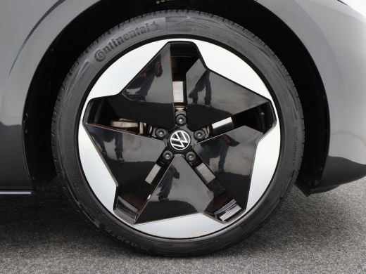 Volkswagen ID.3 First Max 58 kWh 204 Pk | Adaptive Cruise | Panoramadak | Camera | CarPlay | Navigatie | Stoelver... ActivLease financial lease