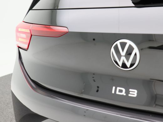 Volkswagen ID.3 First Max 58 kWh 204 Pk | Adaptive Cruise | Panoramadak | Camera | CarPlay | Navigatie | Stoelver... ActivLease financial lease