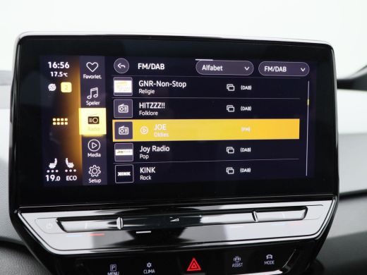Volkswagen ID.3 First Max 58 kWh 204 Pk | Adaptive Cruise | Panoramadak | Camera | CarPlay | Navigatie | Stoelver... ActivLease financial lease