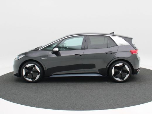 Volkswagen ID.3 First Max 58 kWh 204 Pk | Adaptive Cruise | Panoramadak | Camera | CarPlay | Navigatie | Stoelver... ActivLease financial lease
