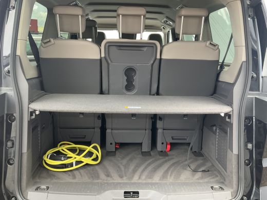 Volkswagen Multivan 7-Pers 1.4 eHybrid 266PK L2H1 tyle Carplay Electr.Schuifdeuren PHEV Plug-in ActivLease financial lease