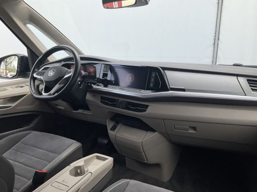 Volkswagen Multivan 7-Pers 1.4 eHybrid 266PK L2H1 tyle Carplay Electr.Schuifdeuren PHEV Plug-in ActivLease financial lease