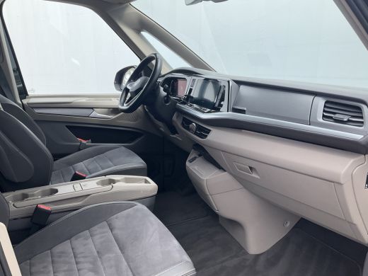 Volkswagen Multivan 7-Pers 1.4 eHybrid 266PK L2H1 tyle Carplay Electr.Schuifdeuren PHEV Plug-in ActivLease financial lease