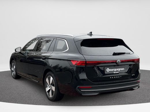 Volkswagen Passat Variant 1.5 eTSI Business | Trekhaak | ERGO | ACC | ActivLease financial lease