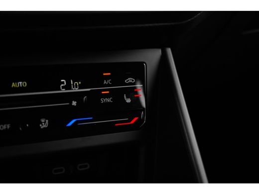 Volkswagen Polo Volkswagen R-Line Business | 'App-Connect' draadloze smartphone integratie | Achterbank in ongeli... ActivLease financial lease