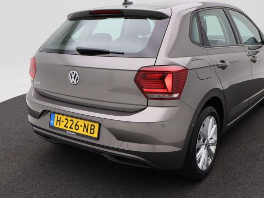 Volkswagen Polo 1.0 TSi Automaat Highline | Navigatie | Adaptive Cruise | Climate Control | Camera | Carplay | 70... ActivLease financial lease