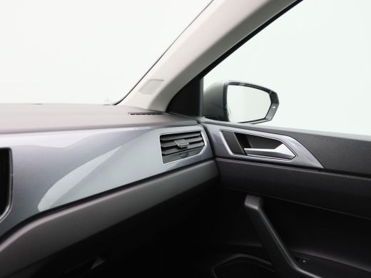 Volkswagen Polo 1.0 TSi Automaat Highline | Navigatie | Adaptive Cruise | Climate Control | Camera | Carplay | 70... ActivLease financial lease