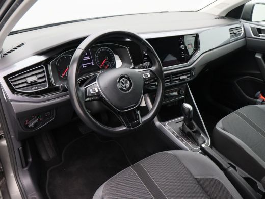 Volkswagen Polo 1.0 TSi Automaat Highline | Navigatie | Adaptive Cruise | Climate Control | Camera | Carplay | 70... ActivLease financial lease