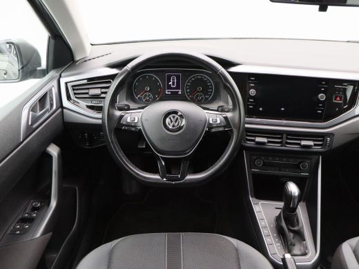 Volkswagen Polo 1.0 TSi Automaat Highline | Navigatie | Adaptive Cruise | Climate Control | Camera | Carplay | 70... ActivLease financial lease
