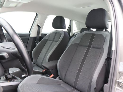 Volkswagen Polo 1.0 TSi Automaat Highline | Navigatie | Adaptive Cruise | Climate Control | Camera | Carplay | 70... ActivLease financial lease