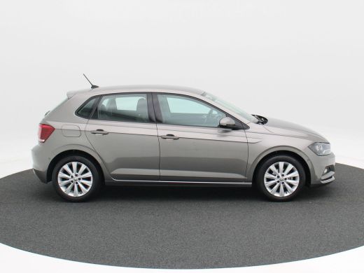 Volkswagen Polo 1.0 TSi Automaat Highline | Navigatie | Adaptive Cruise | Climate Control | Camera | Carplay | 70... ActivLease financial lease