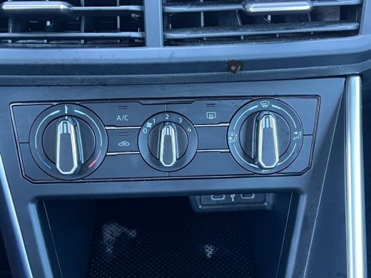 Volkswagen Polo 1.0 TSI Life Volkswagen Polo 95 | Apple Carplay/Android Auto|telefoonintegratie premium | LED kop... ActivLease financial lease