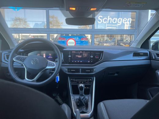 Volkswagen Polo 1.0 TSI Life Edition | Achteruitrijcamera | Buitenspiegels elektrisch inklapbaar | Cruise control... ActivLease financial lease