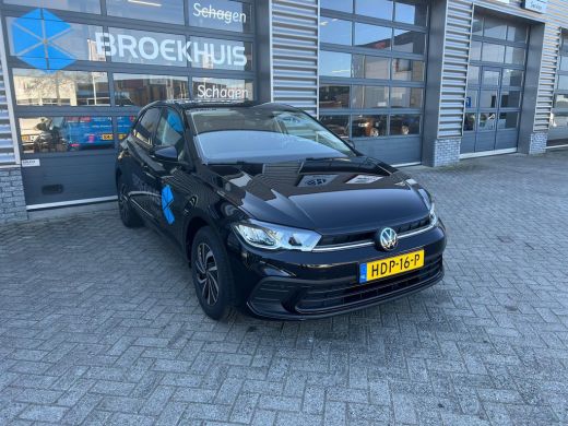 Volkswagen Polo 1.0 TSI Life Edition | Achteruitrijcamera | Buitenspiegels elektrisch inklapbaar | Cruise control... ActivLease financial lease