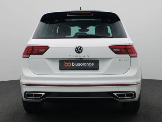 Volkswagen Tiguan 1.4 TSI eHybrid R-Line Business 245PK DSG matrix led, panoramadak, achteruitrijcamera, stuur-stoe... ActivLease financial lease