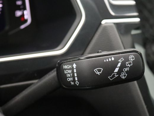 Volkswagen Tiguan 1.4 TSI eHybrid R-Line Business 245PK DSG matrix led, panoramadak, achteruitrijcamera, stuur-stoe... ActivLease financial lease