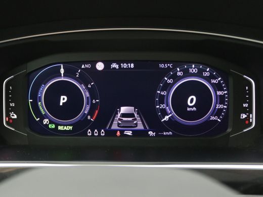 Volkswagen Tiguan 1.4 TSI eHybrid R-Line Business 245PK DSG matrix led, panoramadak, achteruitrijcamera, stuur-stoe... ActivLease financial lease
