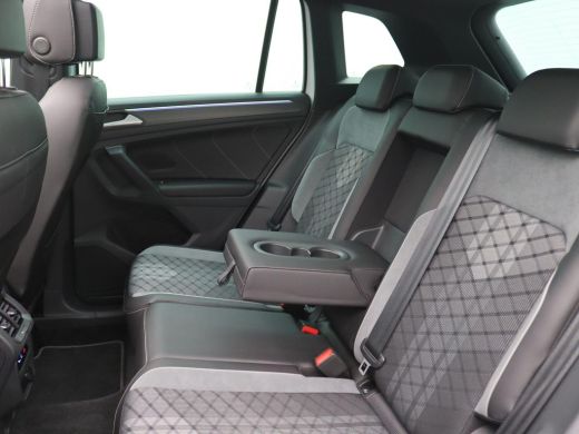 Volkswagen Tiguan 1.4 TSI eHybrid R-Line Business 245PK DSG matrix led, panoramadak, achteruitrijcamera, stuur-stoe... ActivLease financial lease
