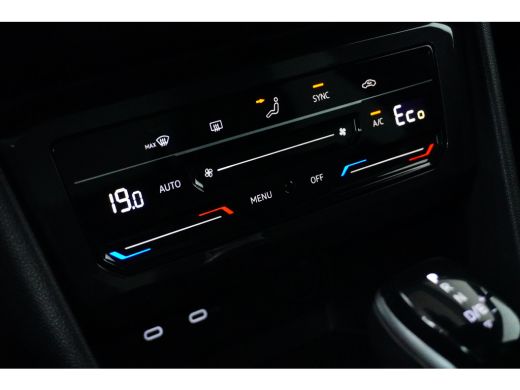 Volkswagen Tiguan Volkswagen 1.4 TSI eHybrid R-Line Business+ | Black Style | Panoramadak | Adaptive Cruise | Navi | ActivLease financial lease