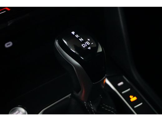 Volkswagen Tiguan Volkswagen 1.4 TSI eHybrid R-Line Business+ | Black Style | Panoramadak | Adaptive Cruise | Navi | ActivLease financial lease