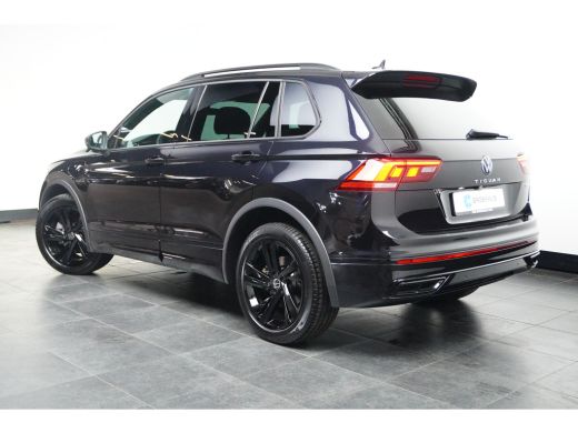 Volkswagen Tiguan Volkswagen 1.4 TSI eHybrid R-Line Business+ | Black Style | Panoramadak | Adaptive Cruise | Navi | ActivLease financial lease
