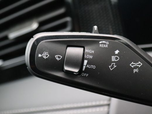 Volkswagen Tiguan 1.5 eHybrid Life Edition 204PK DSG full led, adaptive cruise met travel assist, side assist, stoe... ActivLease financial lease