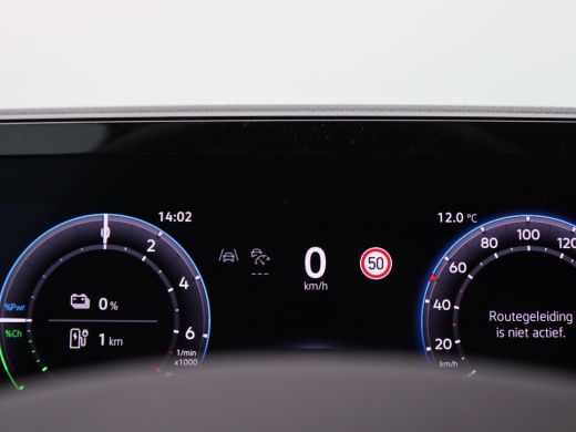 Volkswagen Tiguan 1.5 eHybrid Life Edition 204PK DSG full led, adaptive cruise met travel assist, side assist, stoe... ActivLease financial lease